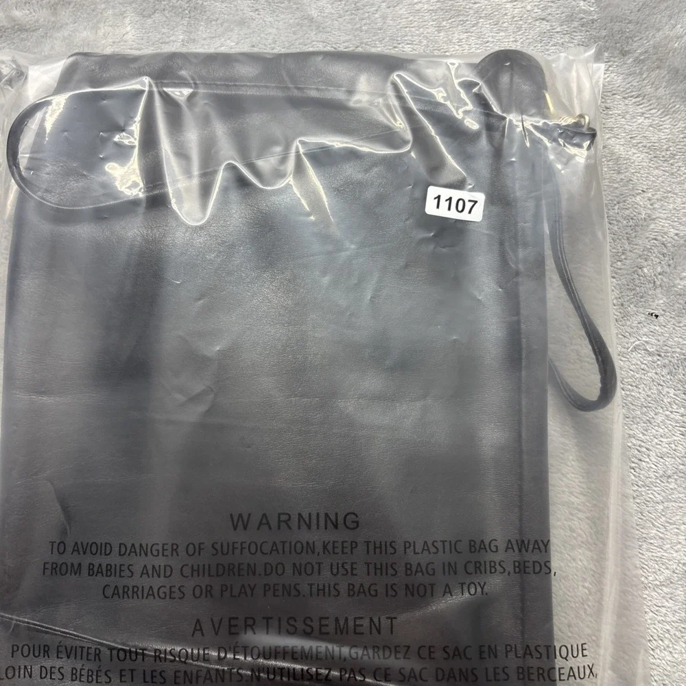 Giani Bernini Purse Medium Black Crossbody Handbag Zip Rectangle